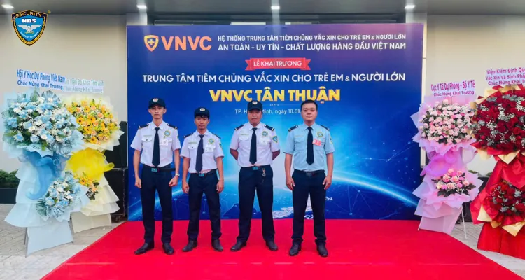 bảo vệ tòa nhà