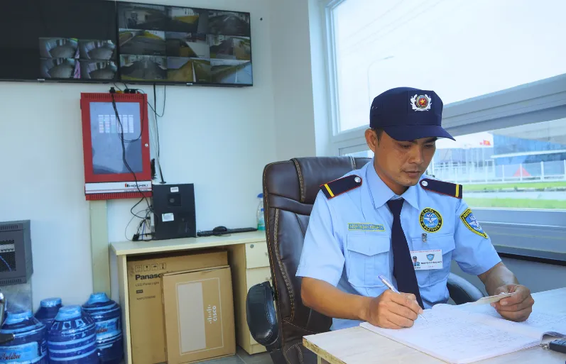Bảo Vệ Nhà Máy