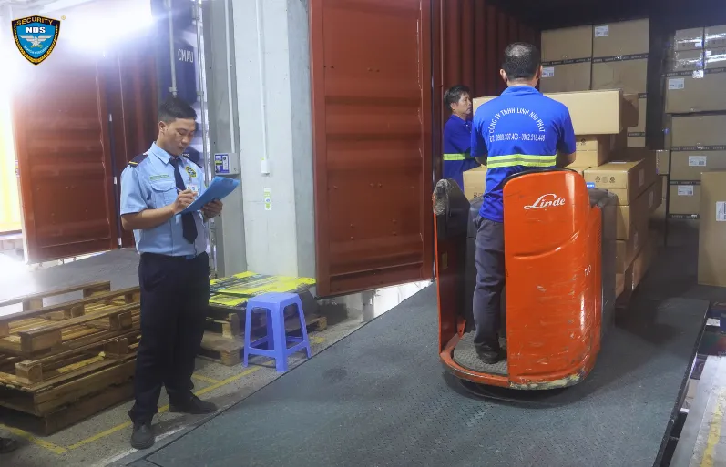 Dịch Vụ Bảo Vệ Nhà Máy