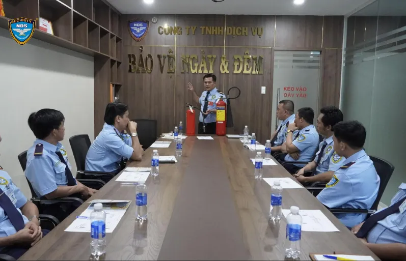 Dịch vụ bảo vệ