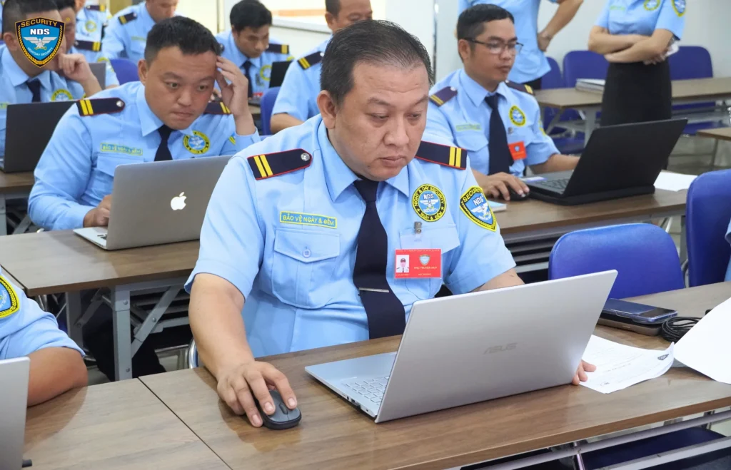 Chuẩn Hóa Chất Lượng