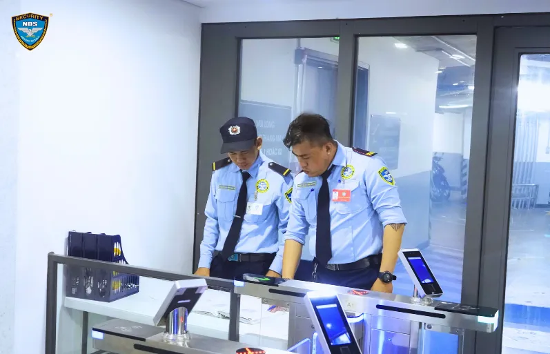giá dịch vụ bảo vệ