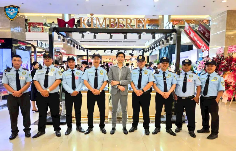 kiểm tra lý lịch