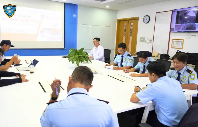 Tập Huấn Sơ Cứu